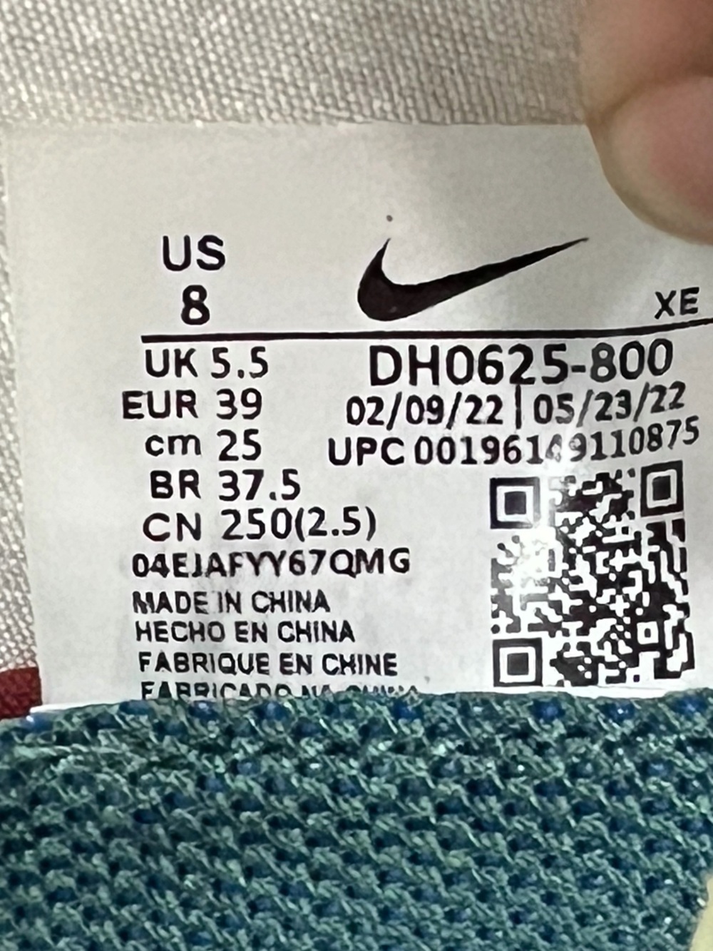 Nike ZoomX Womens Running Shoes Size 8 Blue Green Burgundy Athletic Sneakers - Picture 3 of 9